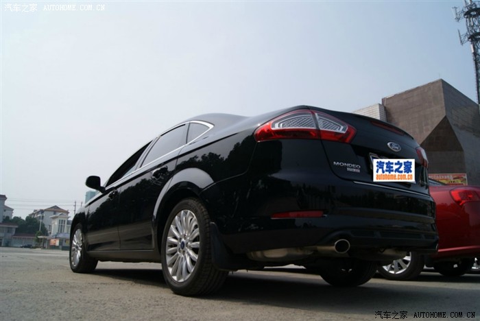 黑色蒙迪欧致胜2t豪华认证作业30多p