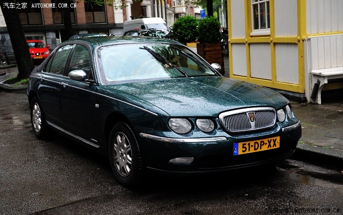 在阿姆斯特丹拍到的罗孚75