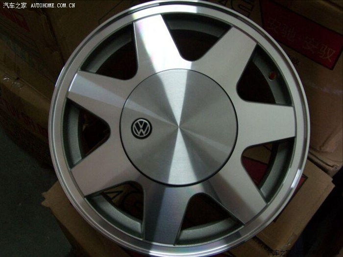 5配桑塔纳2000铝轮毂的图片,谢谢.