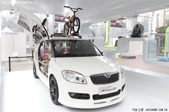 转淮安斯柯达晶锐改装车实拍改的太心旷神怡了