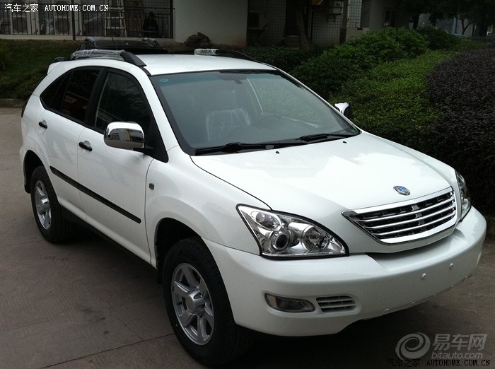 新凯凯胜车比v3好看