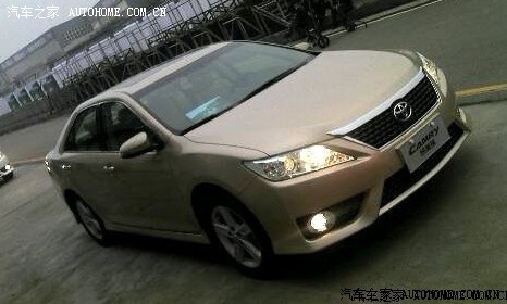 2012款的凯美瑞 到底有没有金色