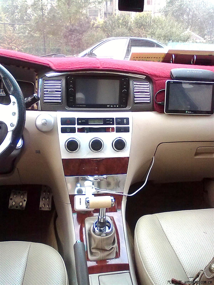 比亚迪手动f3内饰又小改了一下