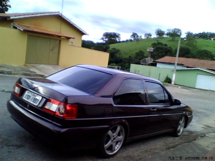 这是哪个国家出的什么车型,桑塔纳志俊两门轿跑?求高手赐教