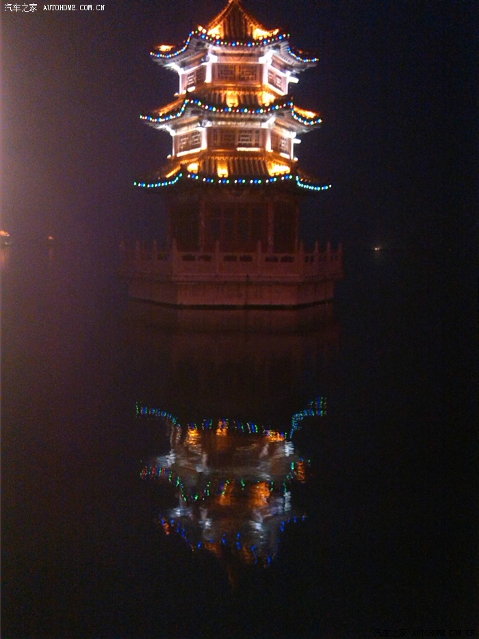 聊城环城湖自驾游夜景图片
