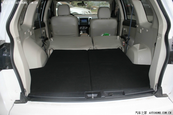 欧蓝德ex劲界第二排座椅变床变7座