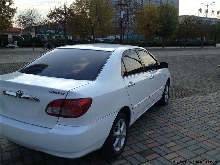 05款丰田花冠乌木黑改色珍珠白