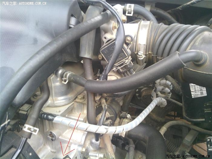 自主发动机曲轴箱强制通风阀pcv阀在哪