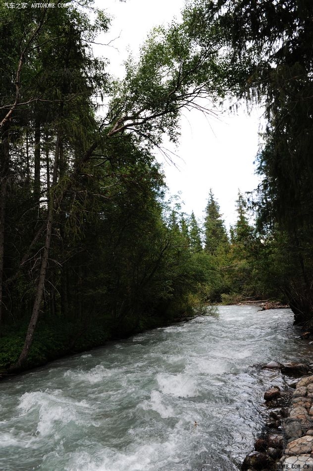 中哈界河--木扎尔特河