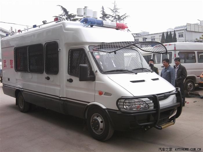 依维柯特种车武警专用车