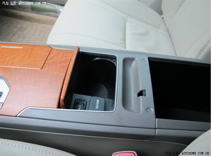 入手经典版凯美瑞,银湖野外露出记