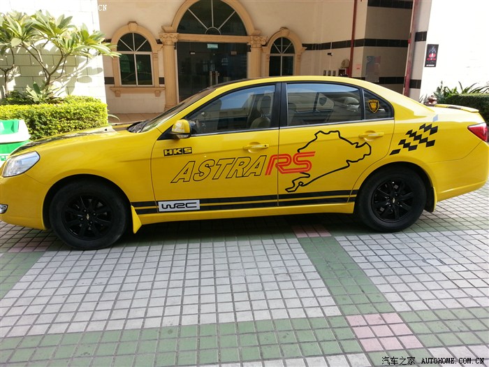 雪佛兰新景程改装仿大黄蜂科迈罗色彩搭配