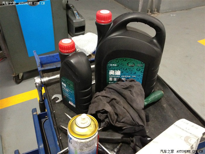 奥迪tt大灯透镜清洗作业求版主认证加精