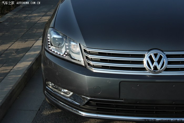 新迈腾b7l20t尊贵玄武灰提车申请认证