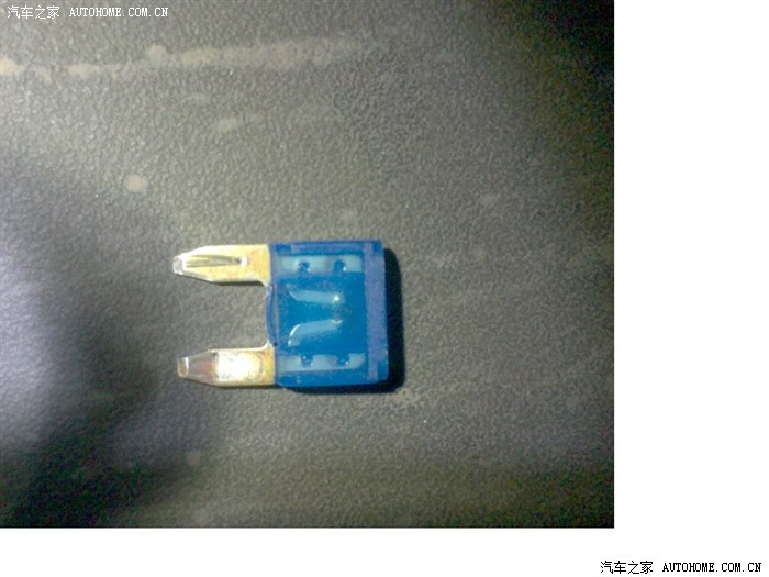汽车仪表保险丝总是烧 汽车保险烧了怎么办