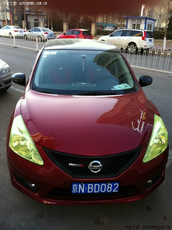 有红车改黑顶的朋友么?碳纤维和膜都可以,发个图看看