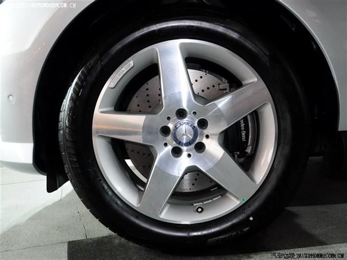 我想看下19寸的amg轮毂效果_奔驰gle论坛_汽车之家论坛