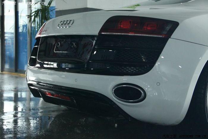 杭州奥迪r8v10升级tubi排气作业(附视频)