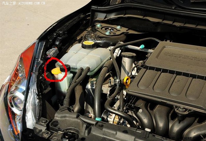 13:57 发表  如题新手上路,不知道前挡风玻璃喷水的加水口在什么位置