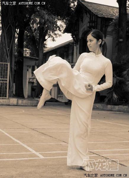 越南功夫美女大劈腿有点黄不喜勿进版主手下留情