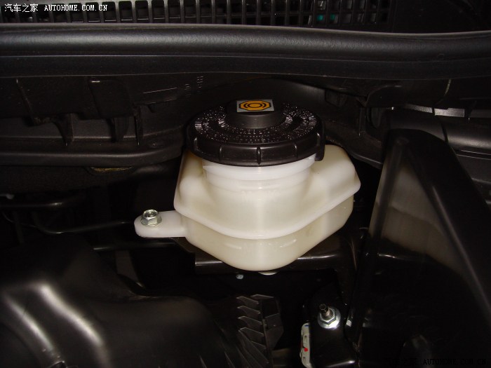重大发现新crv的制动储液罐盖子怎么是松动的大家快检查