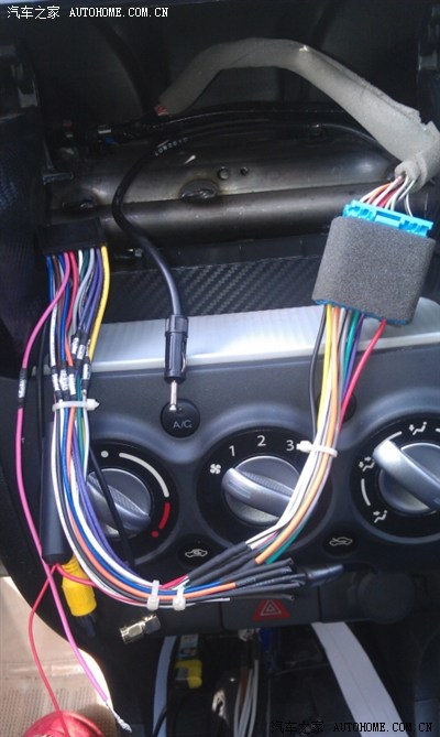 申精 新奥拓自己安装双锭路特仕80007导航(完整注示版)