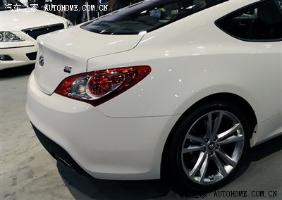 今天在网上发现了一辆现代车,是新款吗?