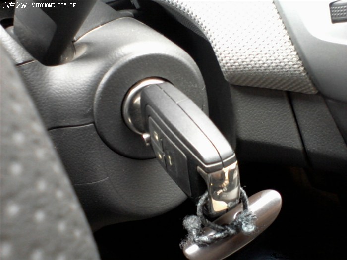 【最有发言权】乐乐:风雨中哥哥与你同在■■■ 大量图片