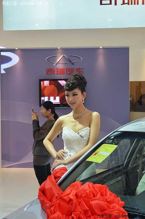 2012济南春季车展汇集舜耕和国际会展先发美女再发车车