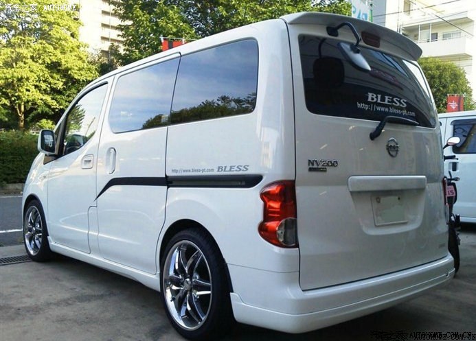 【图】请问大家这个200的轮毂尺寸是多少_日产nv200论坛_汽车之家论坛