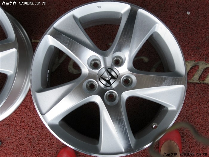出本田思铂锐轮毂一套99成新