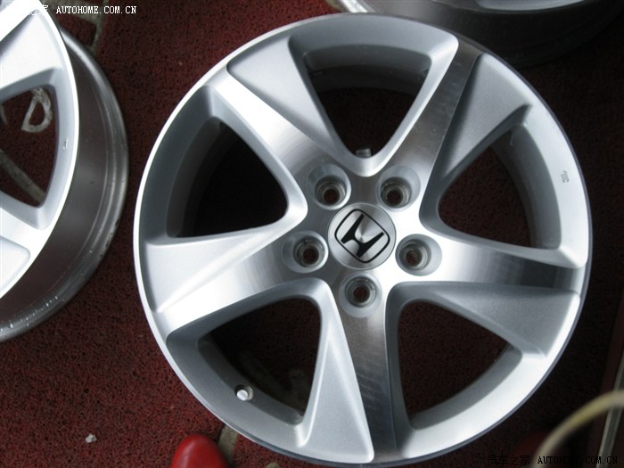 出本田思铂锐轮毂一套99成新