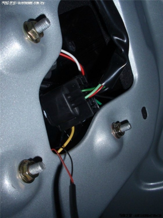 【图】请教大家一下,倒车灯线路颜色_长城c30论坛_汽车之家论坛