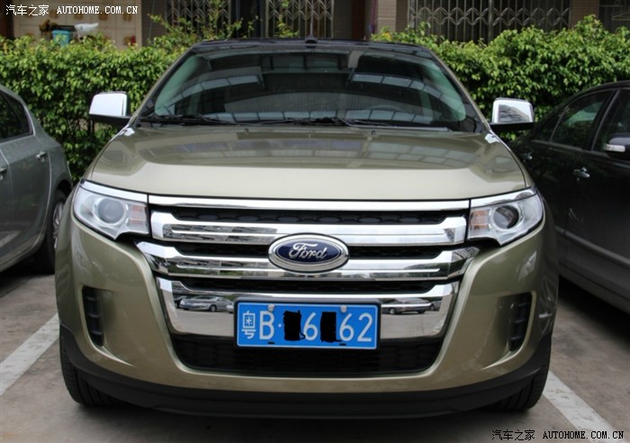 据说是深圳第一辆撒哈拉金顶配锐界提车了全车贴威固v70