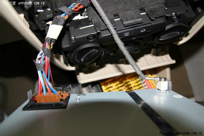 08款新宝来换rcn110型cd机支持aux,sd卡