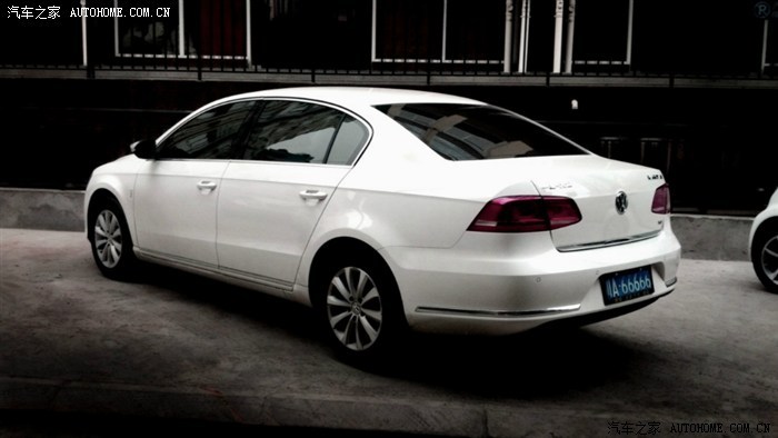 迈腾还是白色的好