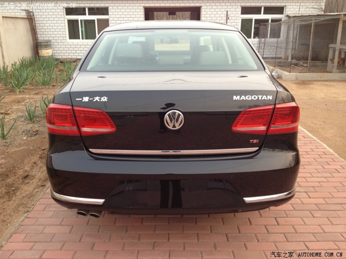 迈腾2.0t尊贵型黑外咖内认证作业