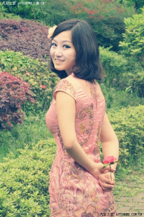 媳妇当车模还是美人计高美丽大尺度诱惑写真记附送母老虎写真