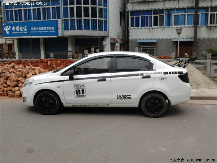 醉酒新赛欧改装第二季,部分熏黑内饰,带gt高脚翼