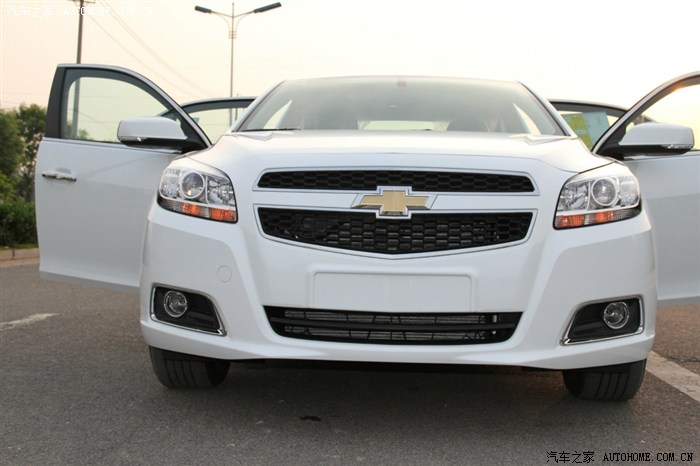 迈锐宝2.4豪华雪域白提车15天终于学会发图片了佳能7d图片