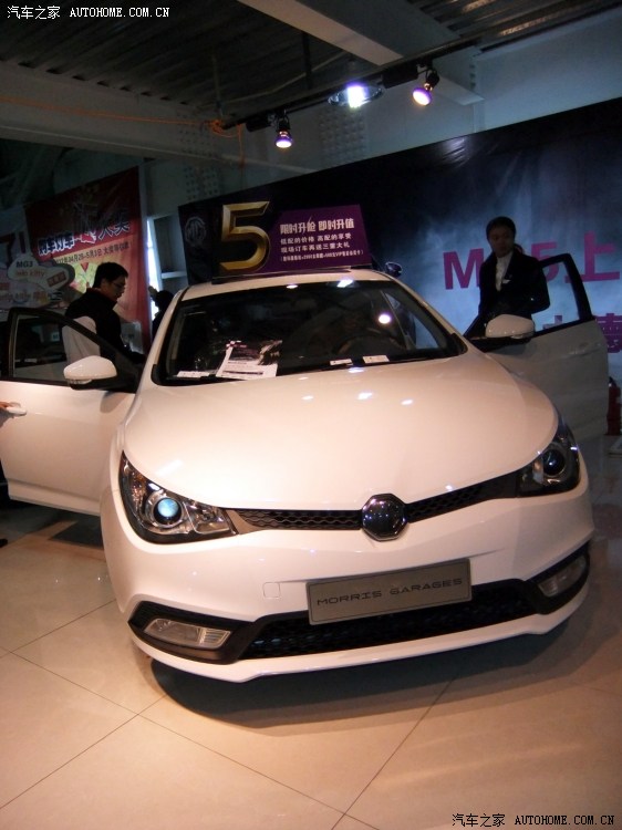 五一包头车展多图有几个妹子