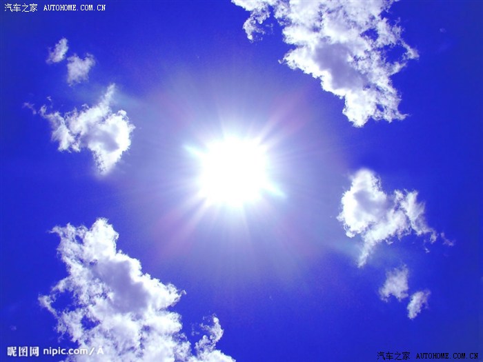 今天北京火辣辣的太阳快把人烤焦了