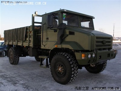 据说中标的新一代解放军军用卡车