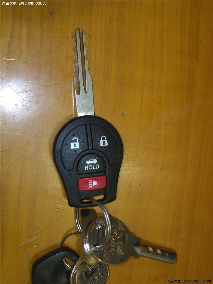 轩逸豪华最新钥匙实拍图片,,谢谢网友太古金上传的提车照片