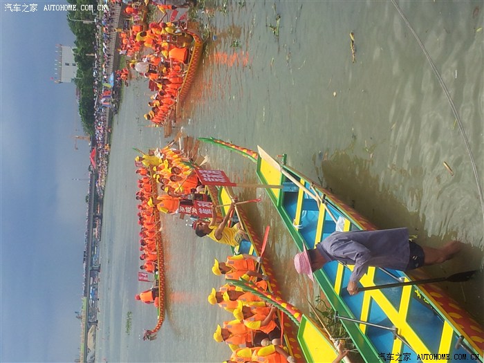 东莞中堂龙舟大赛,有XYZ,坐等皇后上山