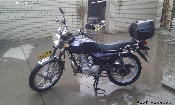 月30日更新地主家大院子) 最后请大家欣赏我家的另个坐骑,光南铁汉125