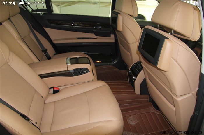 宝马740豪华版补交作业不要再骂我山寨手机,我真的不会拍!