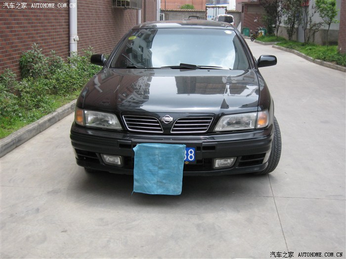 经典老车日产尼桑风度a32