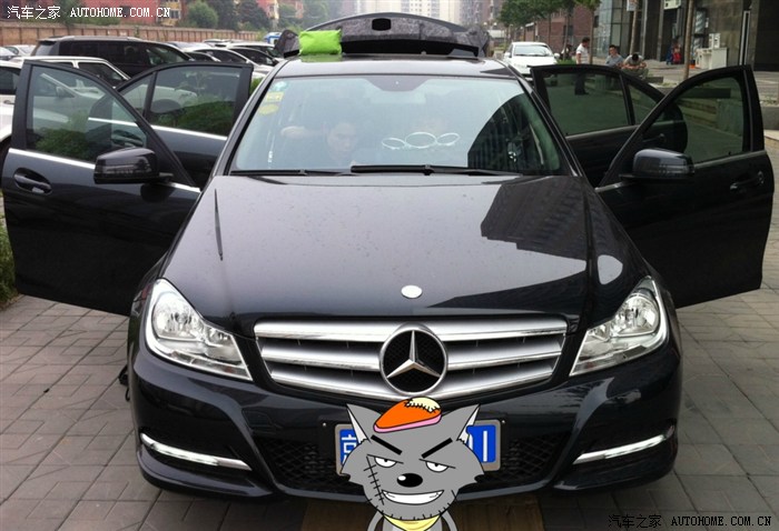 【图】盘点奔驰C180K和C200优雅几点不同 改