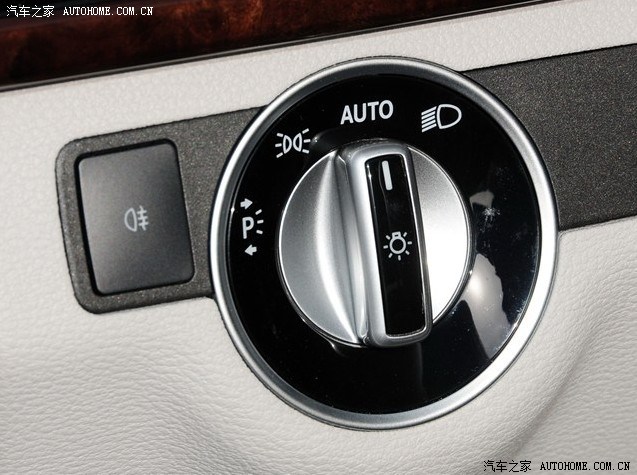 【图】求教e200车灯如何关闭呢_奔驰e级论坛_汽车之家论坛